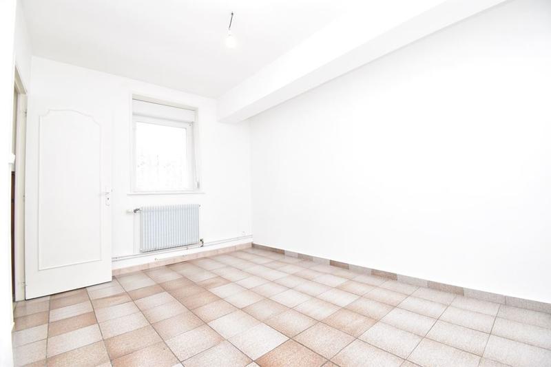 Maison traditionnelle - 78 m² - 3 pièces