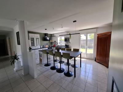 Maison - 175 m² - 7 pièces