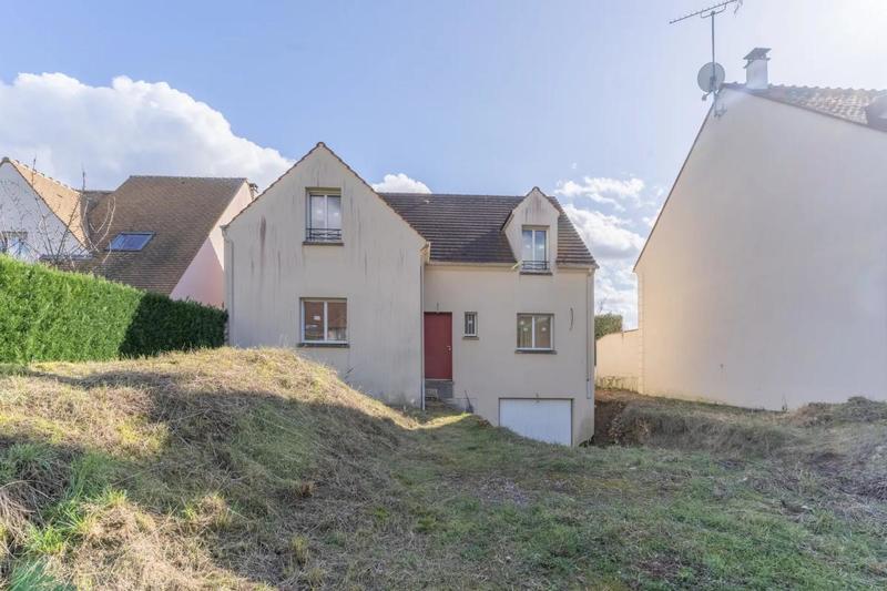 Maison - 150 m² - 7 pièces