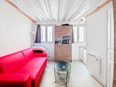 Studio - 27 m² - 2 pièces