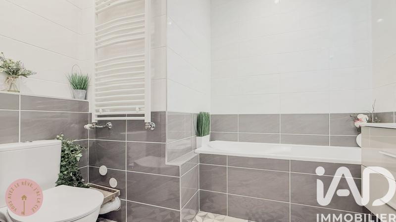 Appartement - 80 m² - 3 pièces