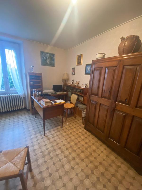 Maison - 193 m² - 9 pièces