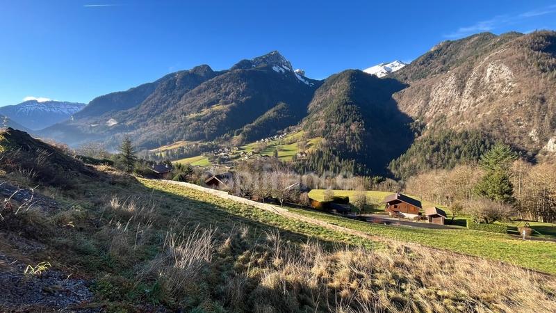 Terrain constructible - 1 336 m²