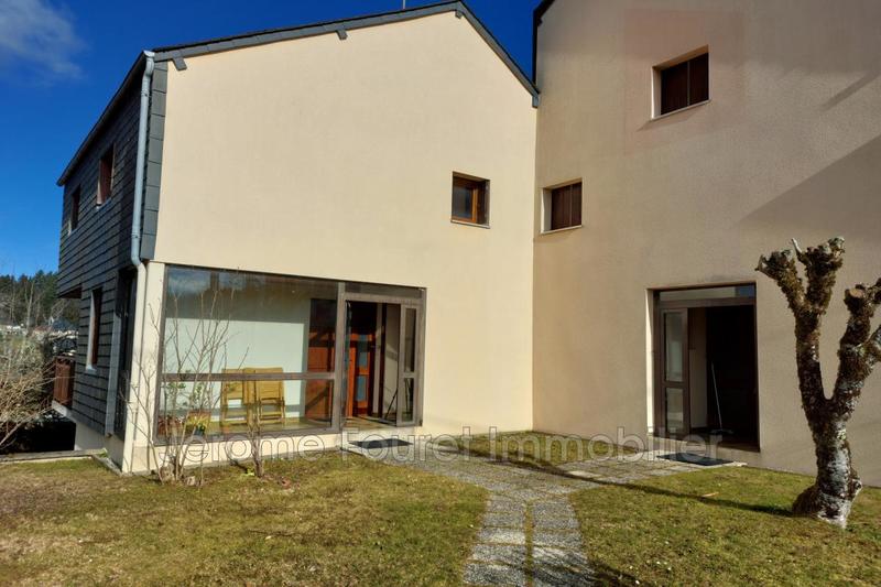 Maison de village - 230 m² - 8 pièces