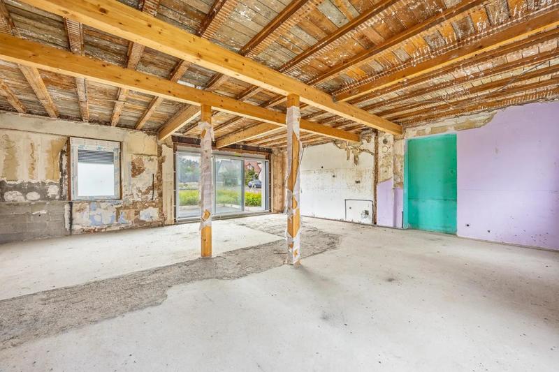 Maison - 200 m² - 7 pièces