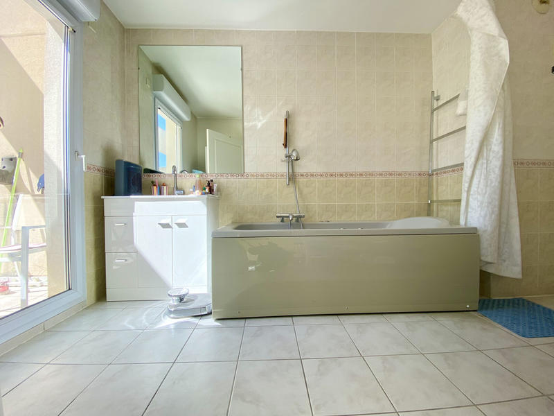 Appartement - 177 m² - 5 pièces