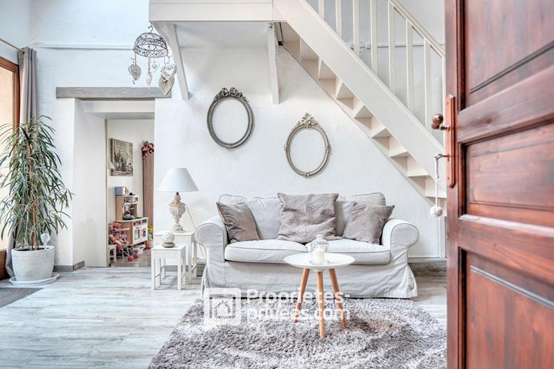 Maison - 183 m² - 9 pièces