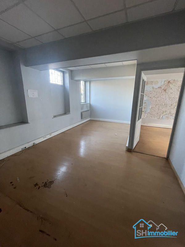 Immeuble - 1 400 m²