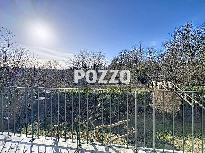 Maison - 95 m² - 6 pièces