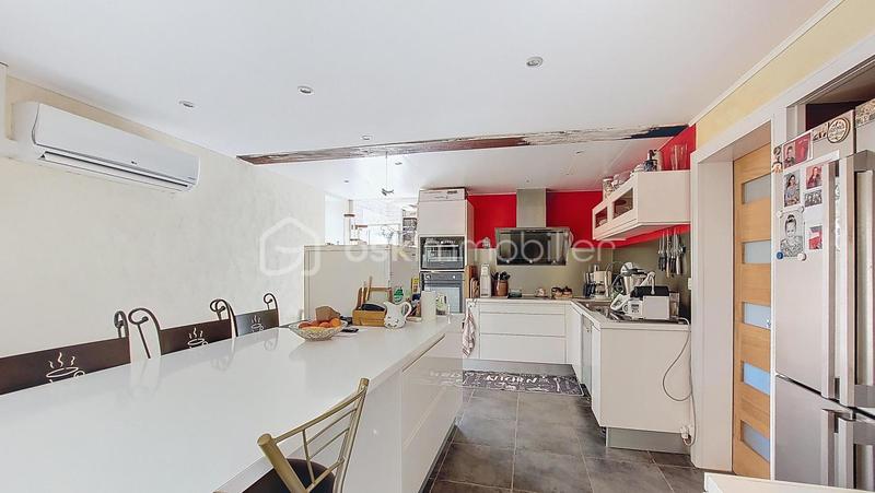 Maison - 120 m² - 4 pièces