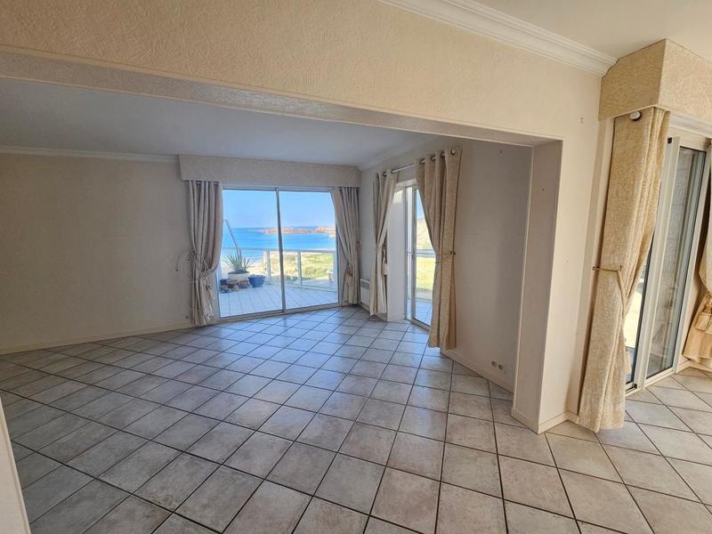 Appartement - 93 m² - 3 pièces