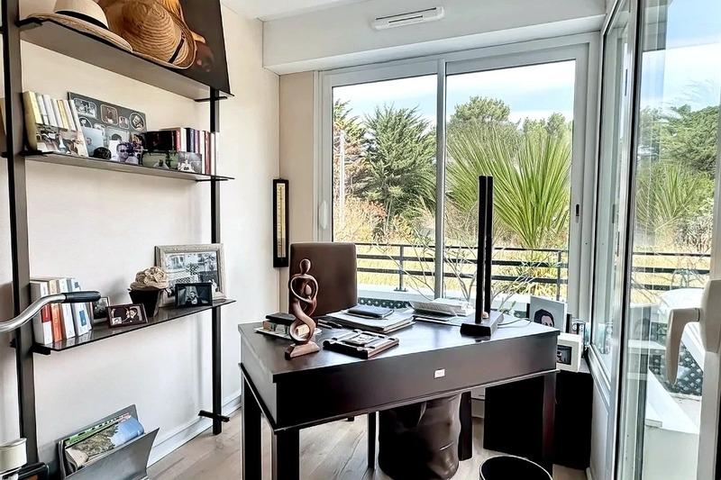 Appartement - 102 m² - 4 pièces