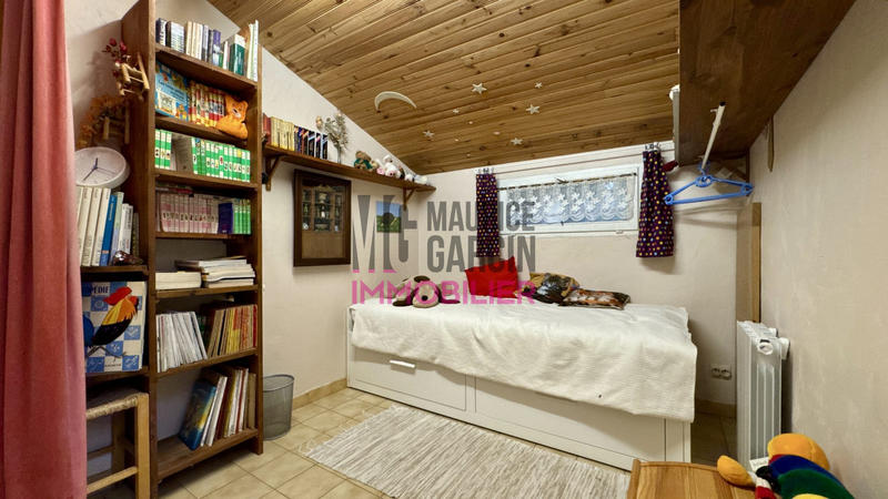 Maison - 224 m² - 5 pièces