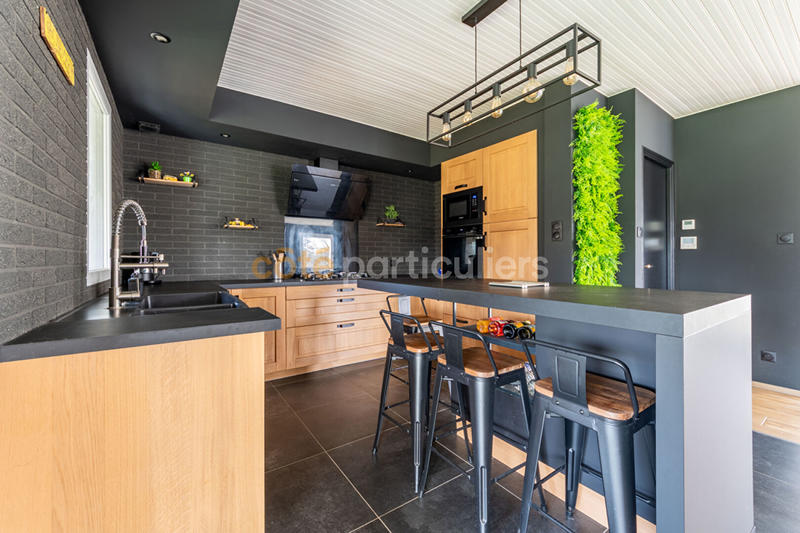 Maison - 154 m² - 7 pièces