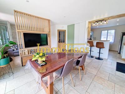 Villa - 84 m² - 4 pièces