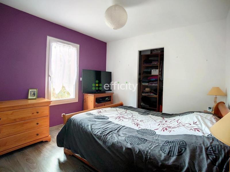 Maison - 332 m² - 24 pièces