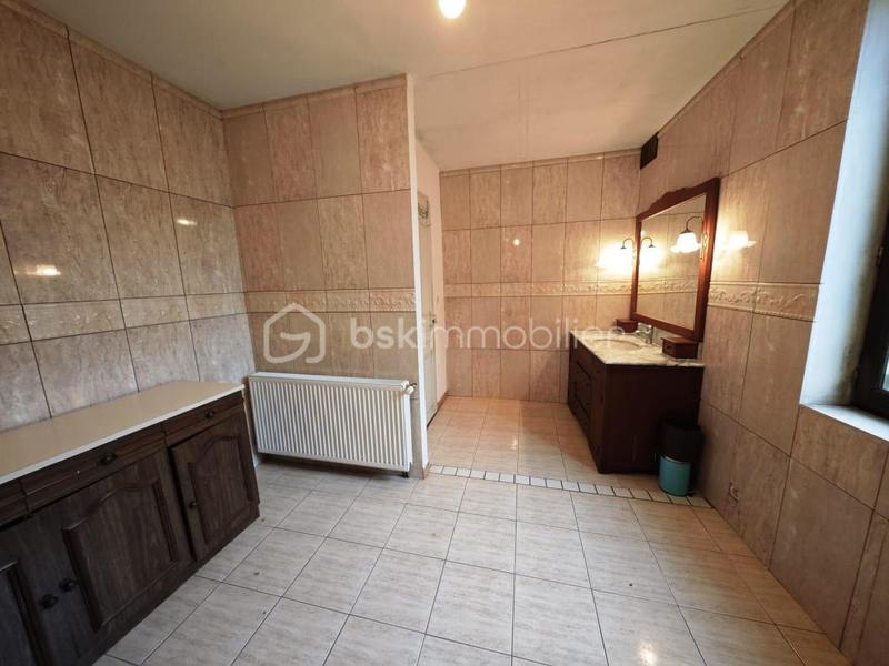 Maison - 155 m² - 10 pièces