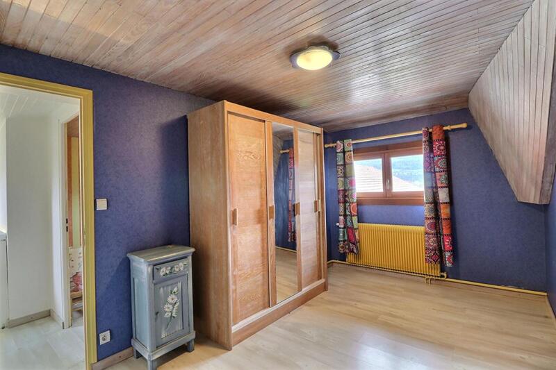 Corps de ferme - 253 m² - 8 pièces