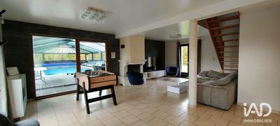 Maison - 350 m² - 7 pièces