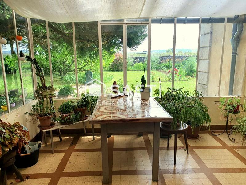 Maison de maîtres - 200 m² - 9 pièces