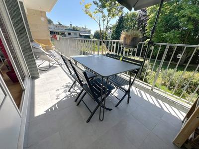 Appartement - 123 m² - 6 pièces