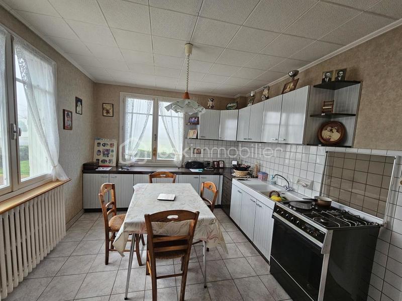 Maison traditionnelle - 112 m² - 5 pièces