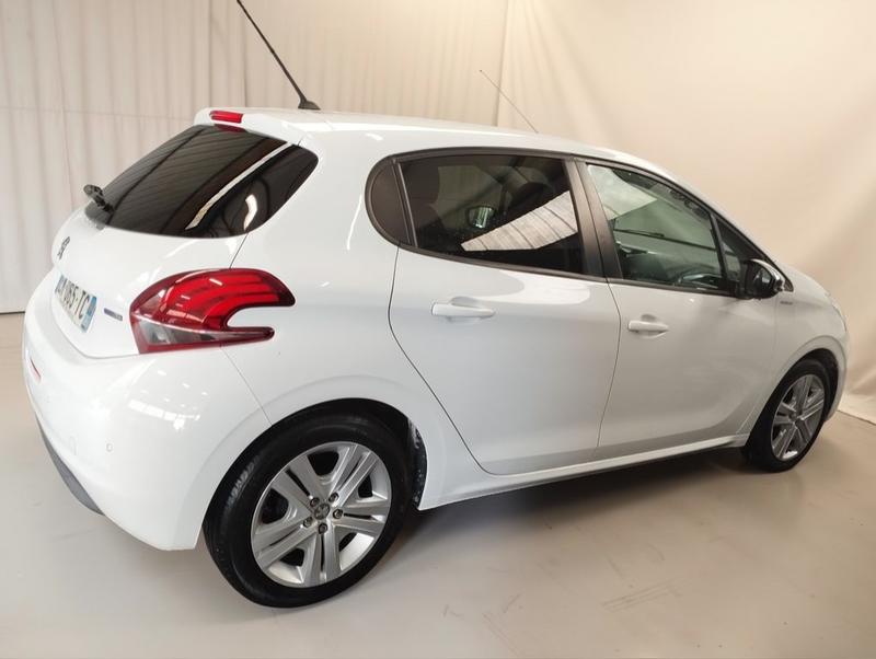 Peugeot 208 1.2 Vti 82 Style 5p