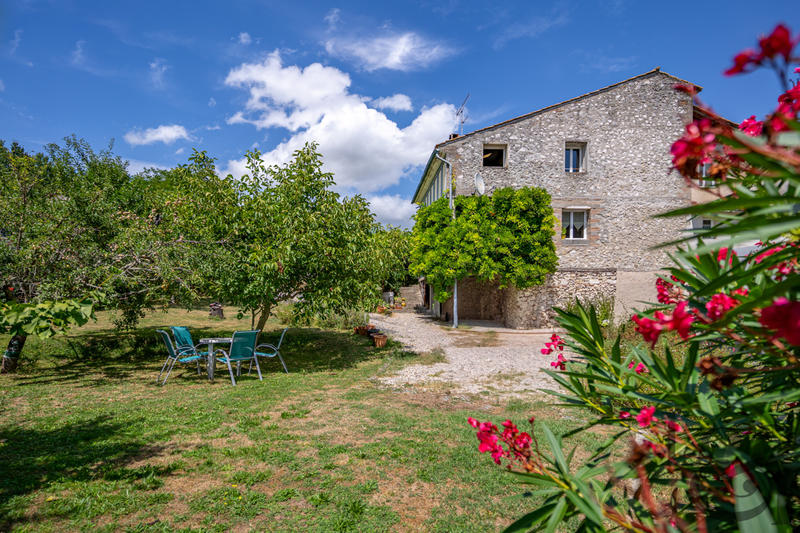 Maison - 165 m² - 7 pièces