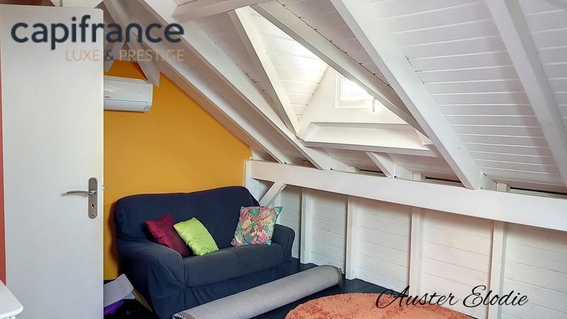 Villa - 250 m² - 7 pièces