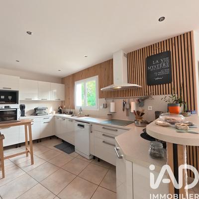 Maison - 100 m² - 4 pièces