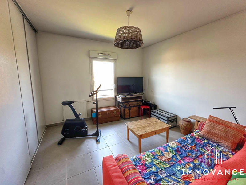 Appartement - 80 m² - 3 pièces