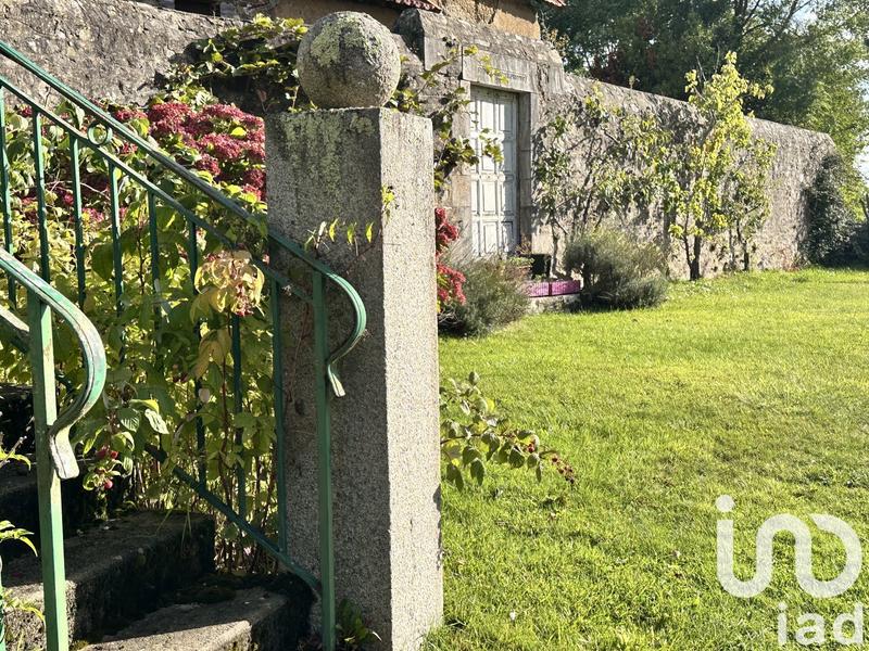 Maison - 205 m² - 8 pièces