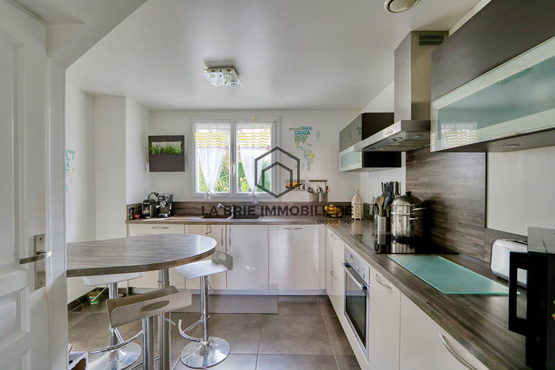 Maison - 135 m² - 6 pièces