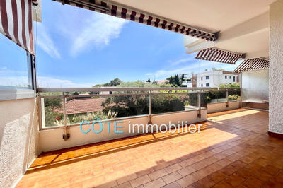 Appartement - 80 m² - 4 pièces