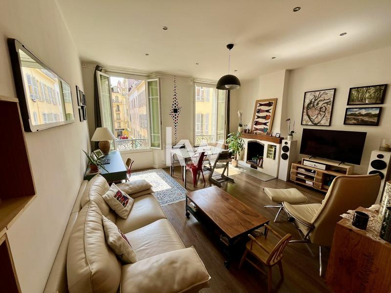 Appartement - 92 m² - 3 pièces