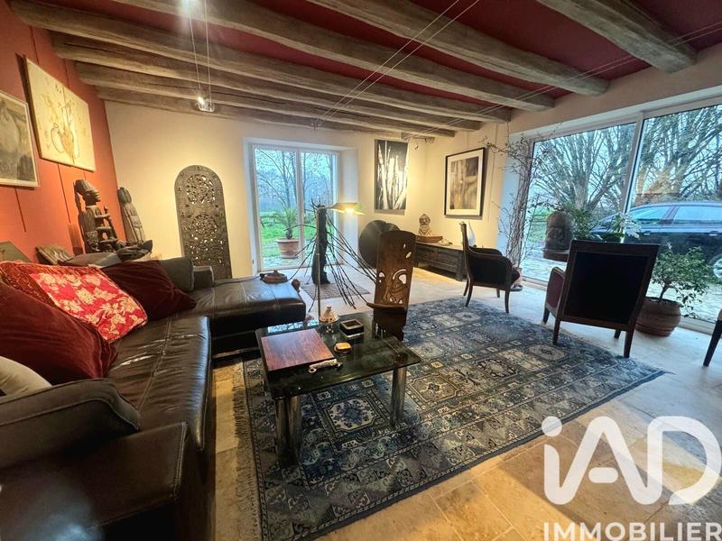 Maison - 262 m² - 7 pièces