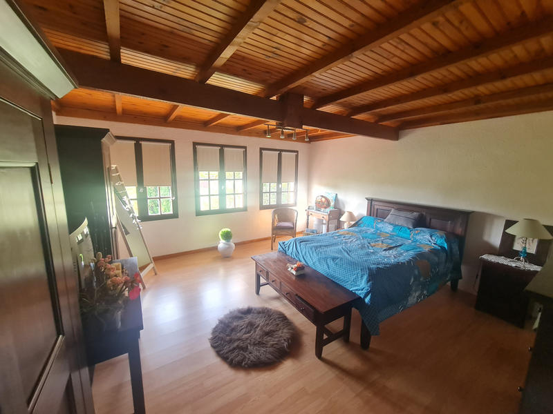 Villa - 180 m² - 7 pièces