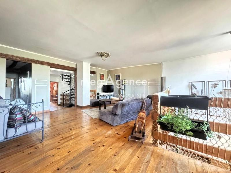 Maison de ville - 241 m² - 7 pièces