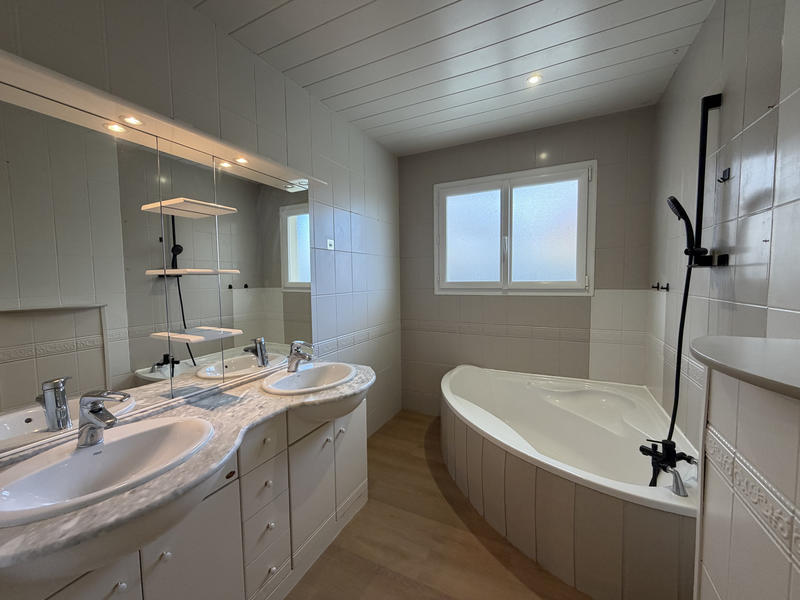 Villa - 115 m² - 5 pièces