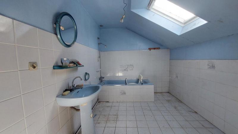 Maison en pierre - 102 m² - 4 pièces