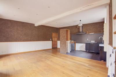 Appartement - 97 m² - 4 pièces