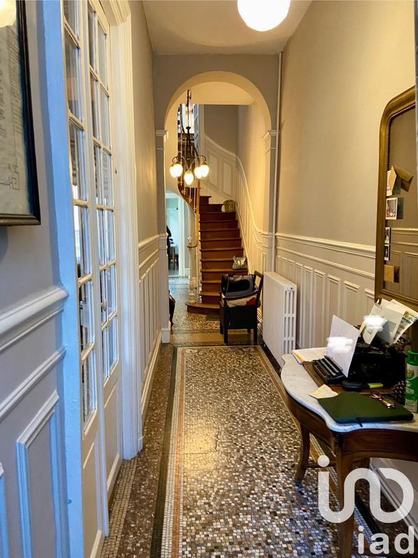 Maison de ville - 265 m² - 8 pièces