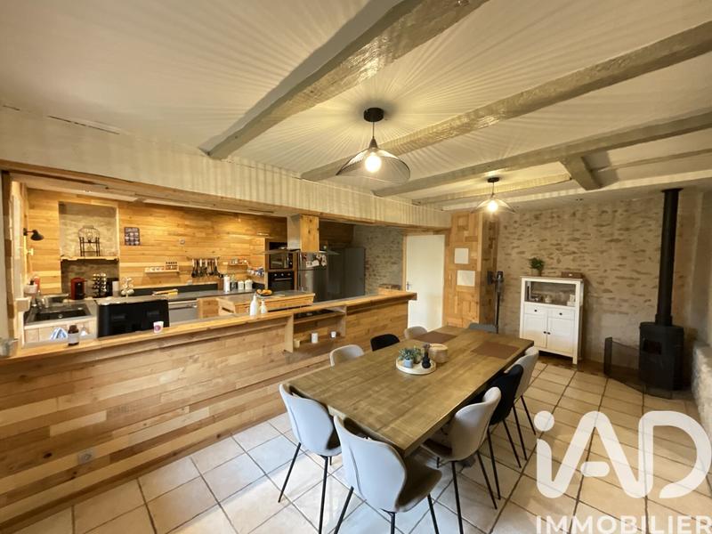 Maison - 176 m² - 6 pièces