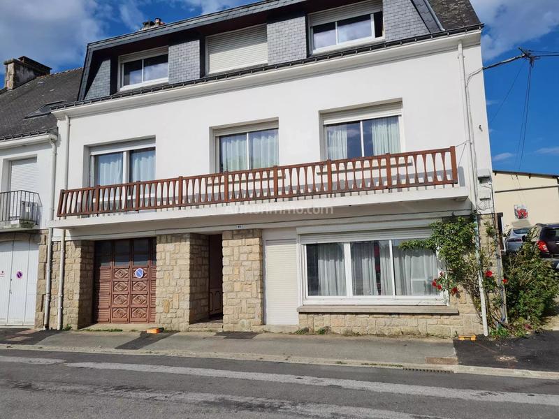 Maison - 170 m² - 7 pièces