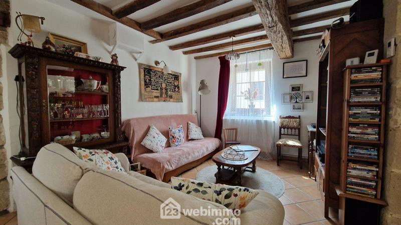 Maison - 210 m² - 6 pièces