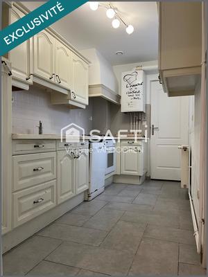 Maison - 121 m² - 5 pièces