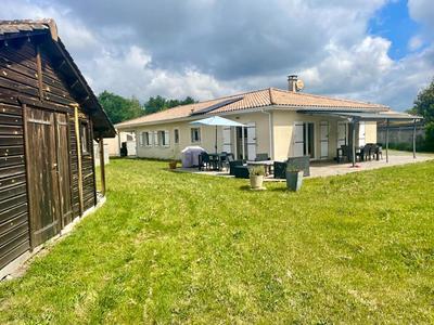 Maison - 160 m² - 6 pièces