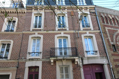 Appartement - 94 m² - 4 pièces