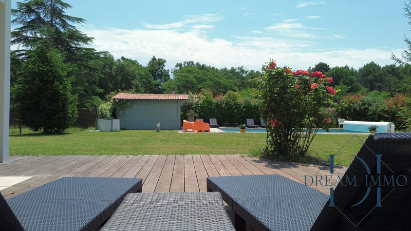 Maison contemporaine - 200 m² - 6 pièces