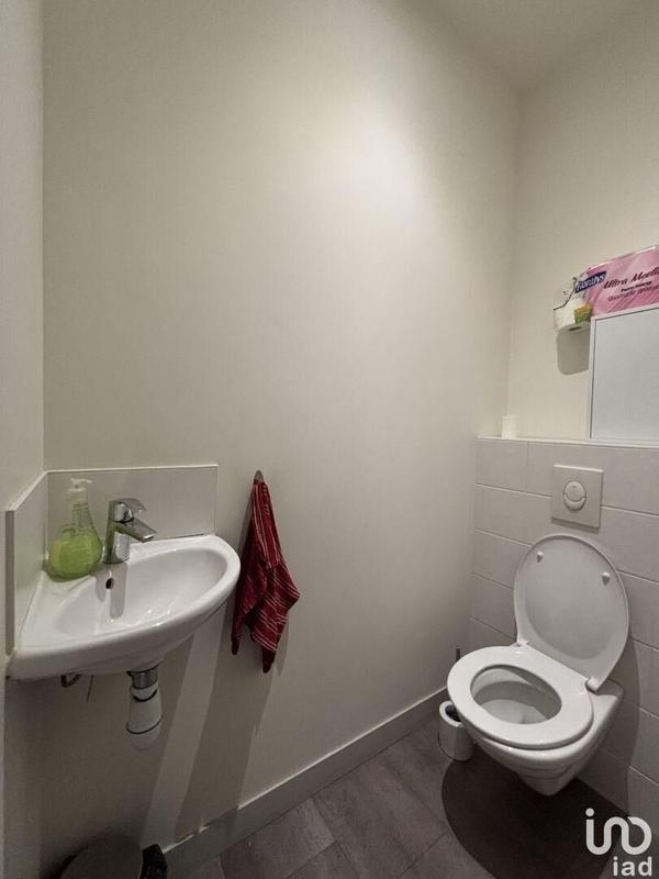 Local commercial - 61 m²